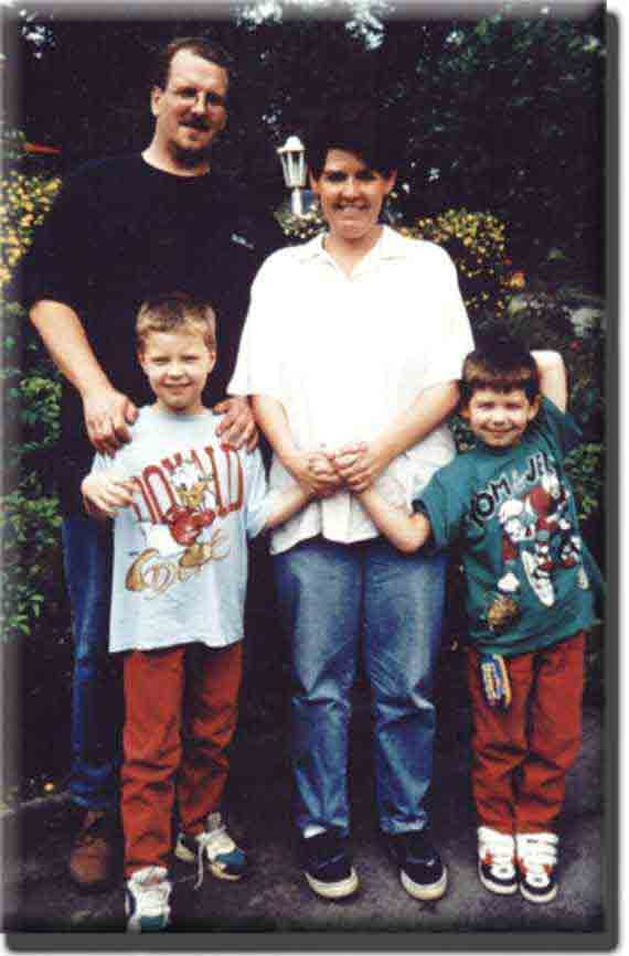 Urlaub 98 F&ouml;ckinghausen vlnr. J&ouml;rg, Gerrit, Marlies, Bennet
